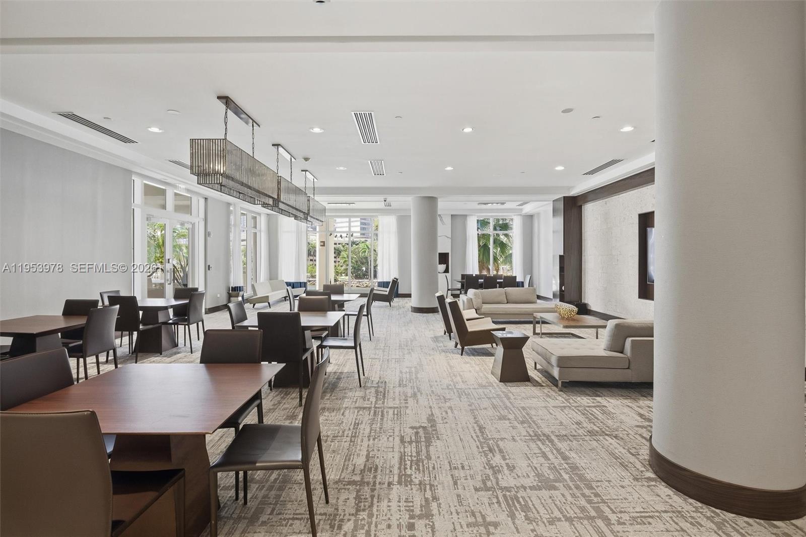 801 Brickell Key Blvd #1404, Miami FL 33131