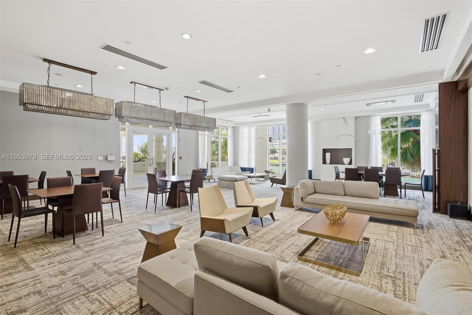 801 Brickell Key Blvd #1404, Miami FL 33131