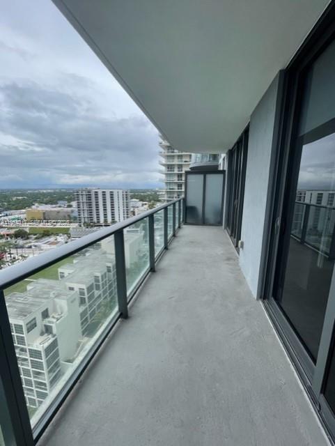 121 NE 34th St #2110, Miami FL 33137