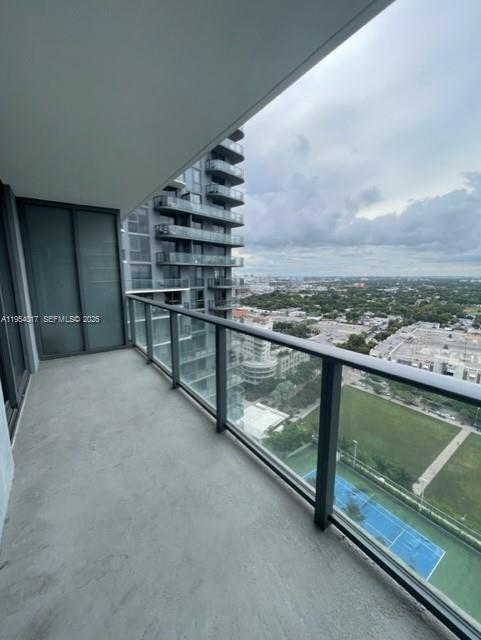 121 NE 34th St #2110, Miami FL 33137