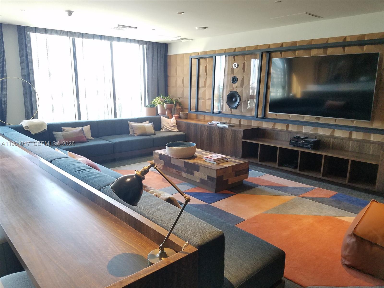 121 NE 34th St #2110, Miami FL 33137