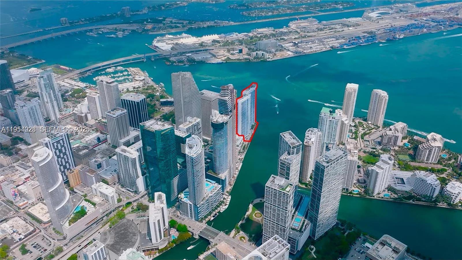 325 S Biscayne Blvd #LPH 17, Miami FL 33131