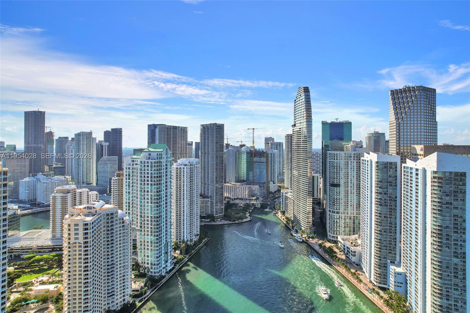 325 S Biscayne Blvd #LPH 17, Miami FL 33131