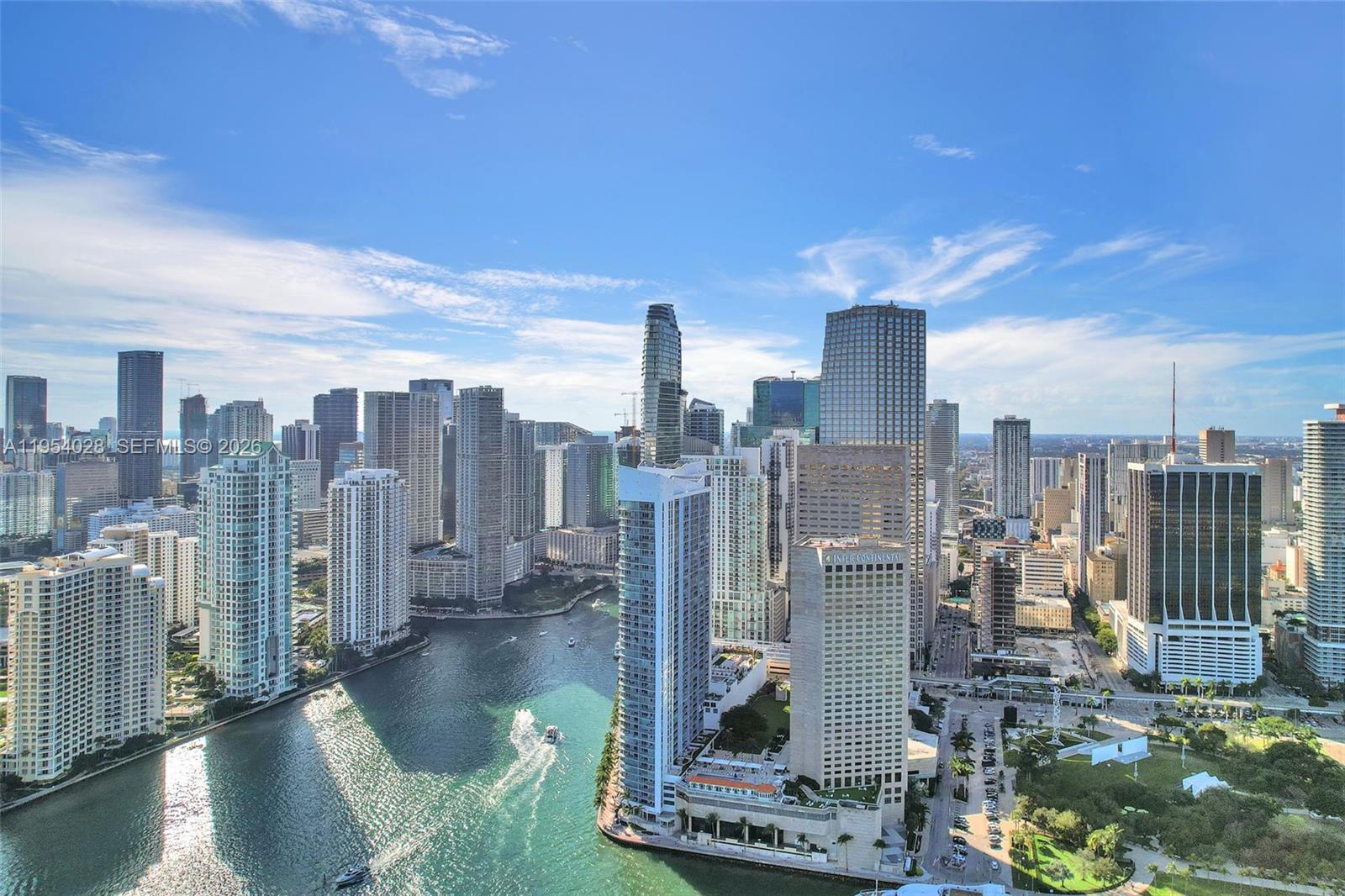 325 S Biscayne Blvd #LPH 17, Miami FL 33131