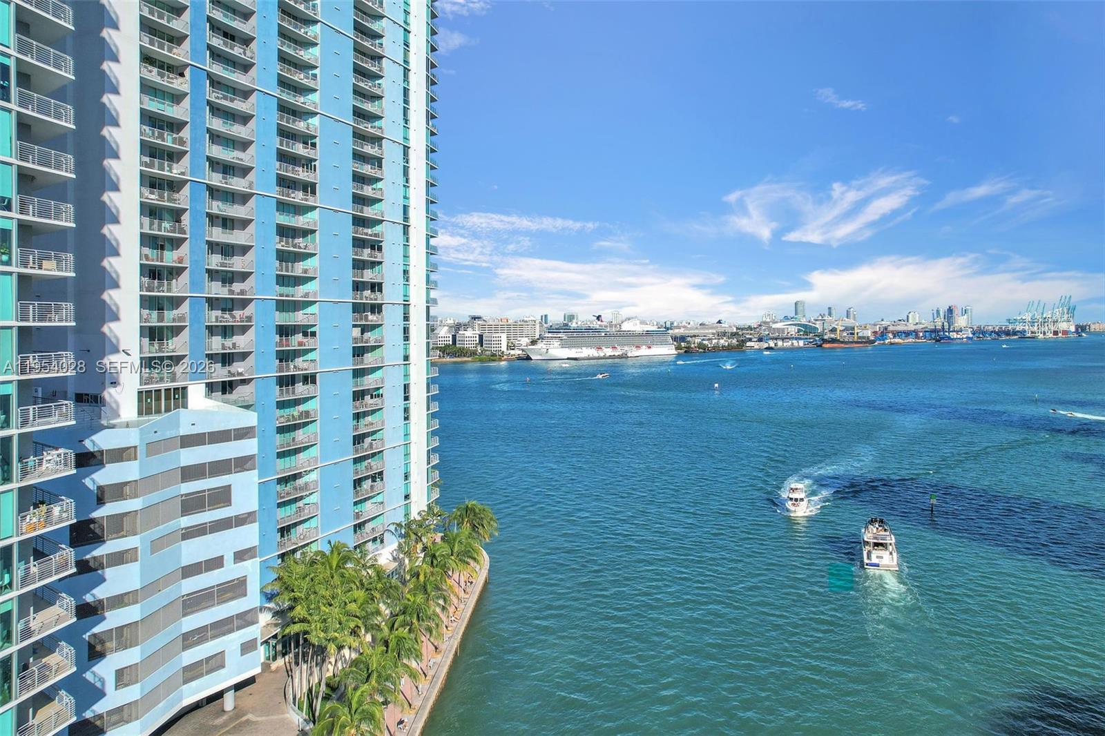 325 S Biscayne Blvd #LPH 17, Miami FL 33131