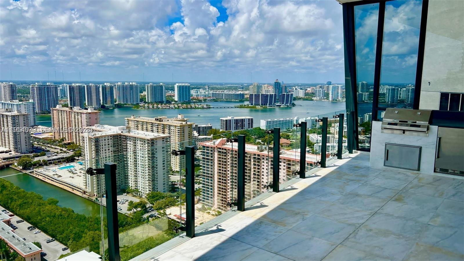 17141 Collins Ave #3102, Sunny Isles Beach FL 33160