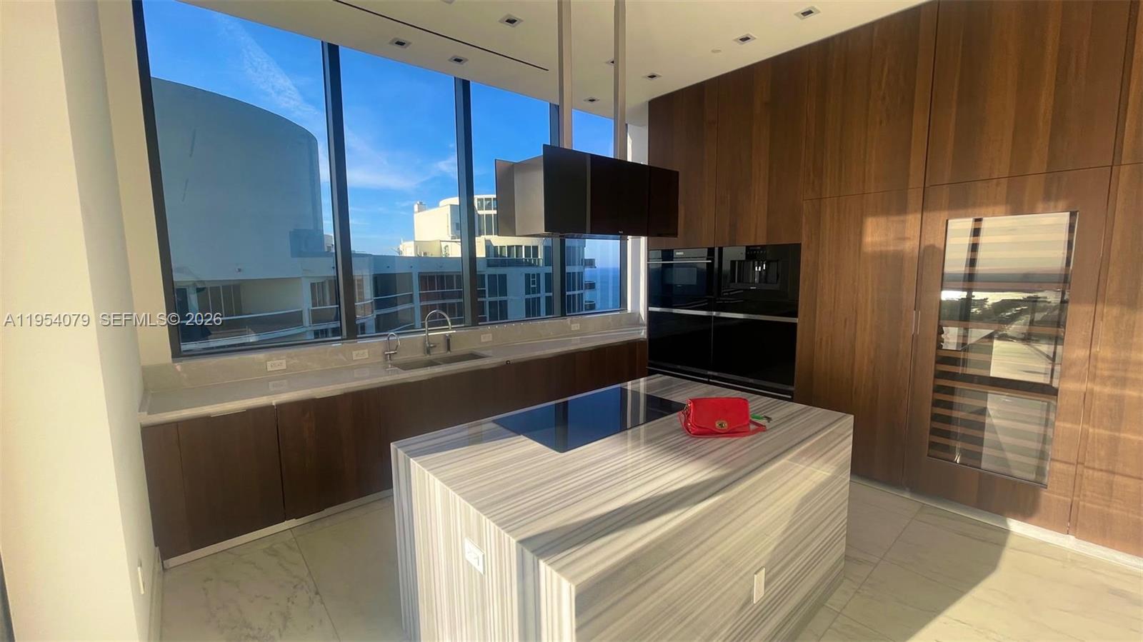17141 Collins Ave #3102, Sunny Isles Beach FL 33160