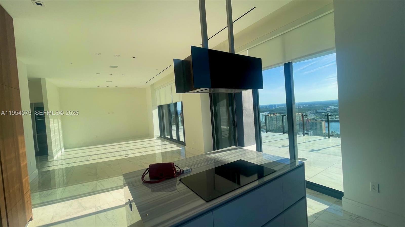 17141 Collins Ave #3102, Sunny Isles Beach FL 33160