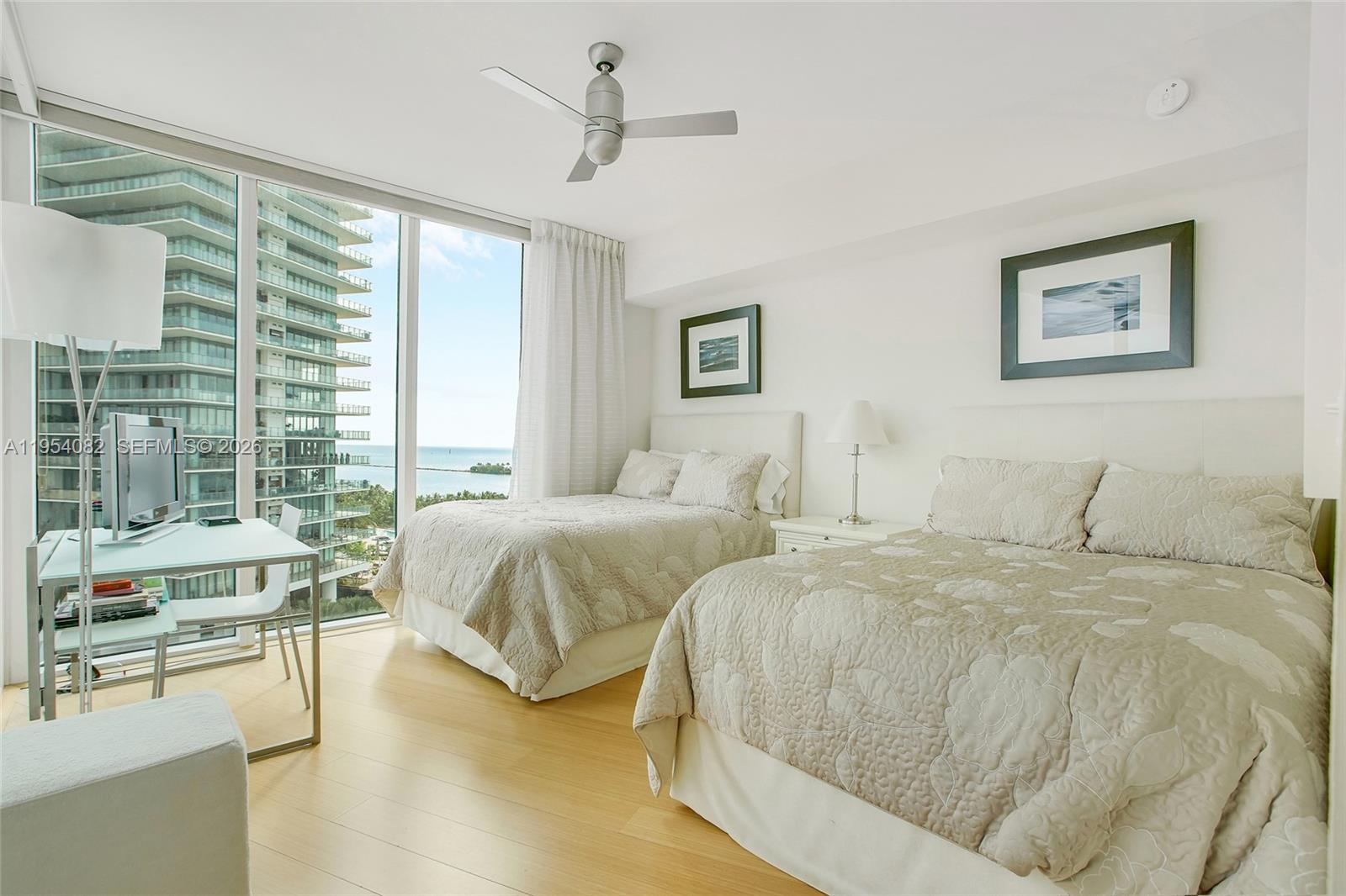 1000 S Pointe Dr #1007, Miami Beach FL 33139