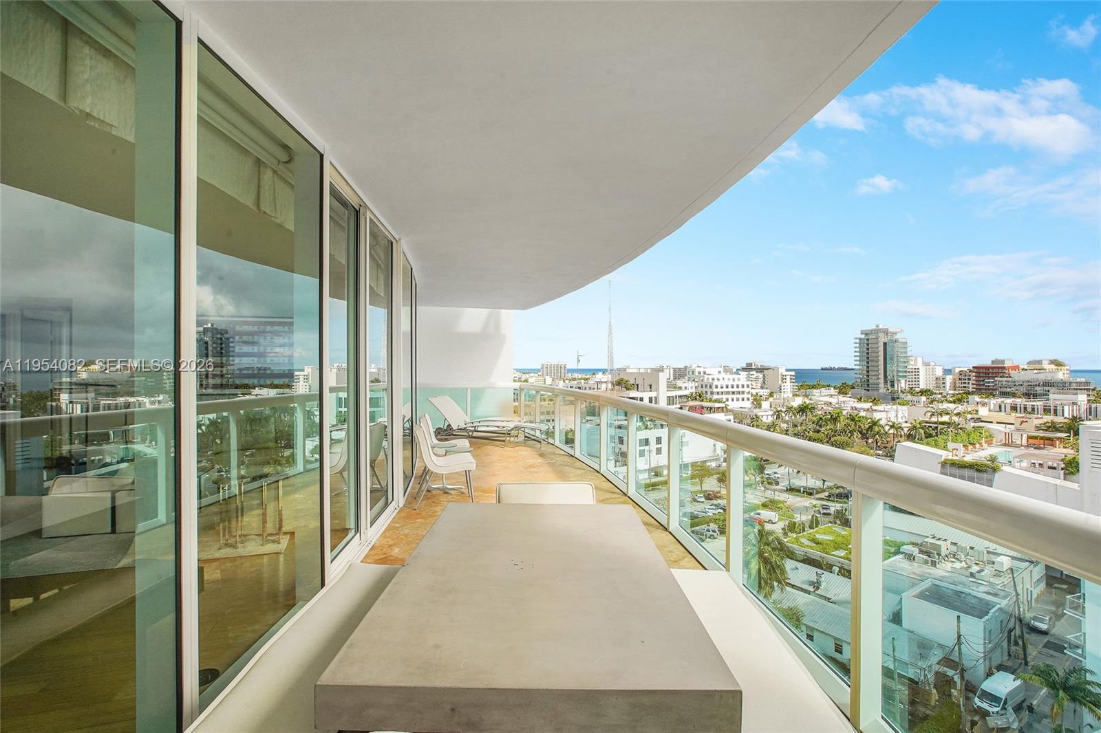 1000 S Pointe Dr #1007, Miami Beach FL 33139