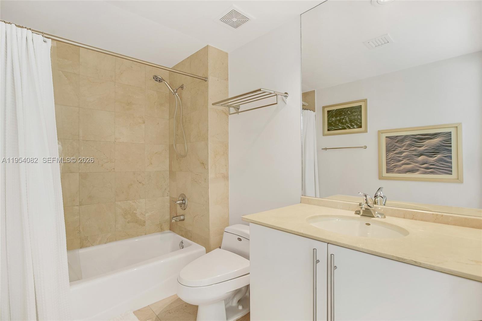 1000 S Pointe Dr #1007, Miami Beach FL 33139