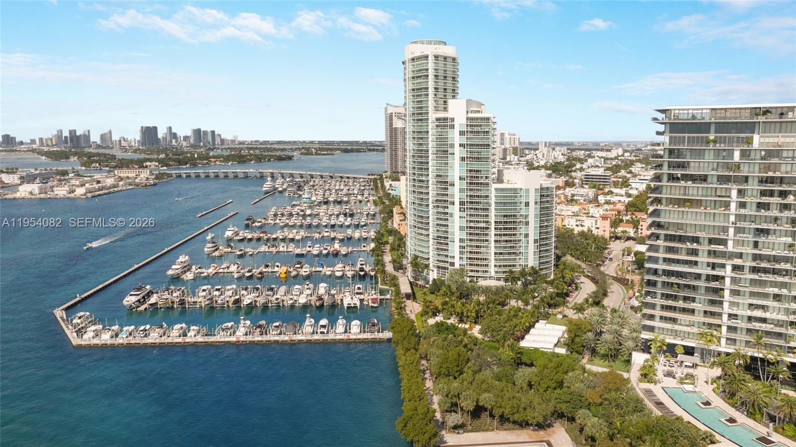 1000 S Pointe Dr #1007, Miami Beach FL 33139
