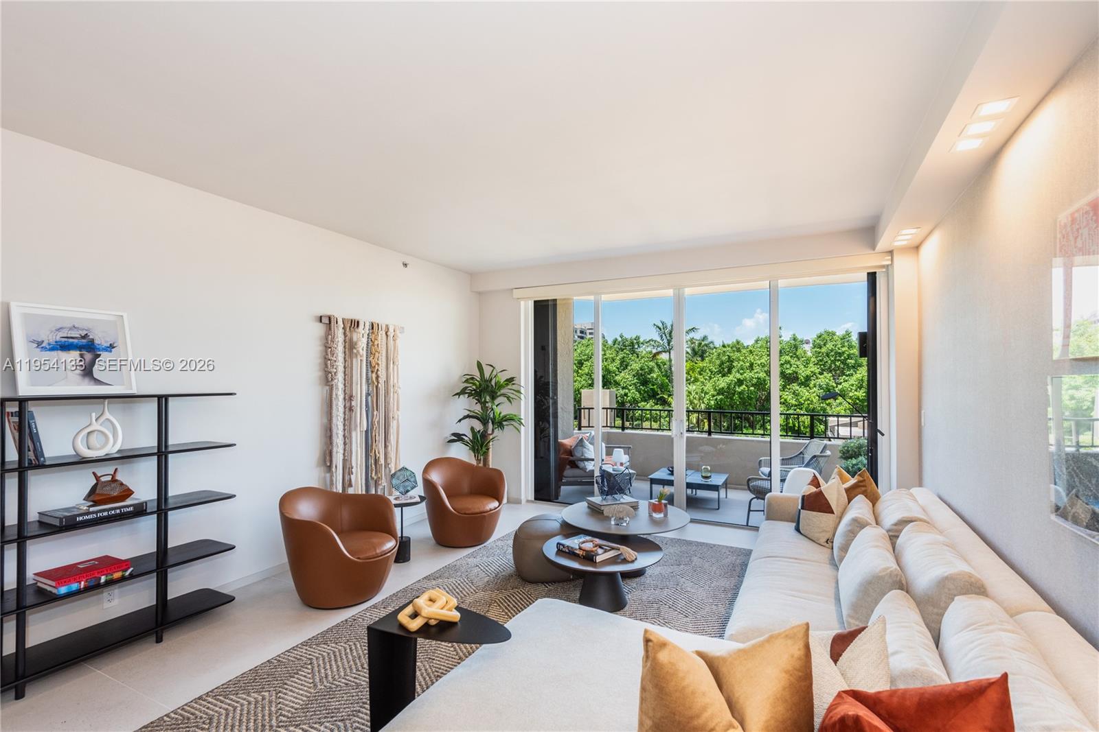 251 Crandon Blvd #306, Key Biscayne FL 33149