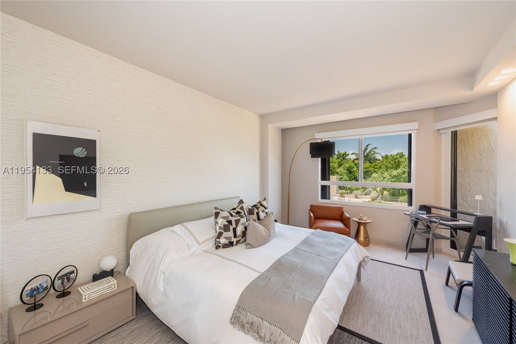 251 Crandon Blvd #306, Key Biscayne FL 33149