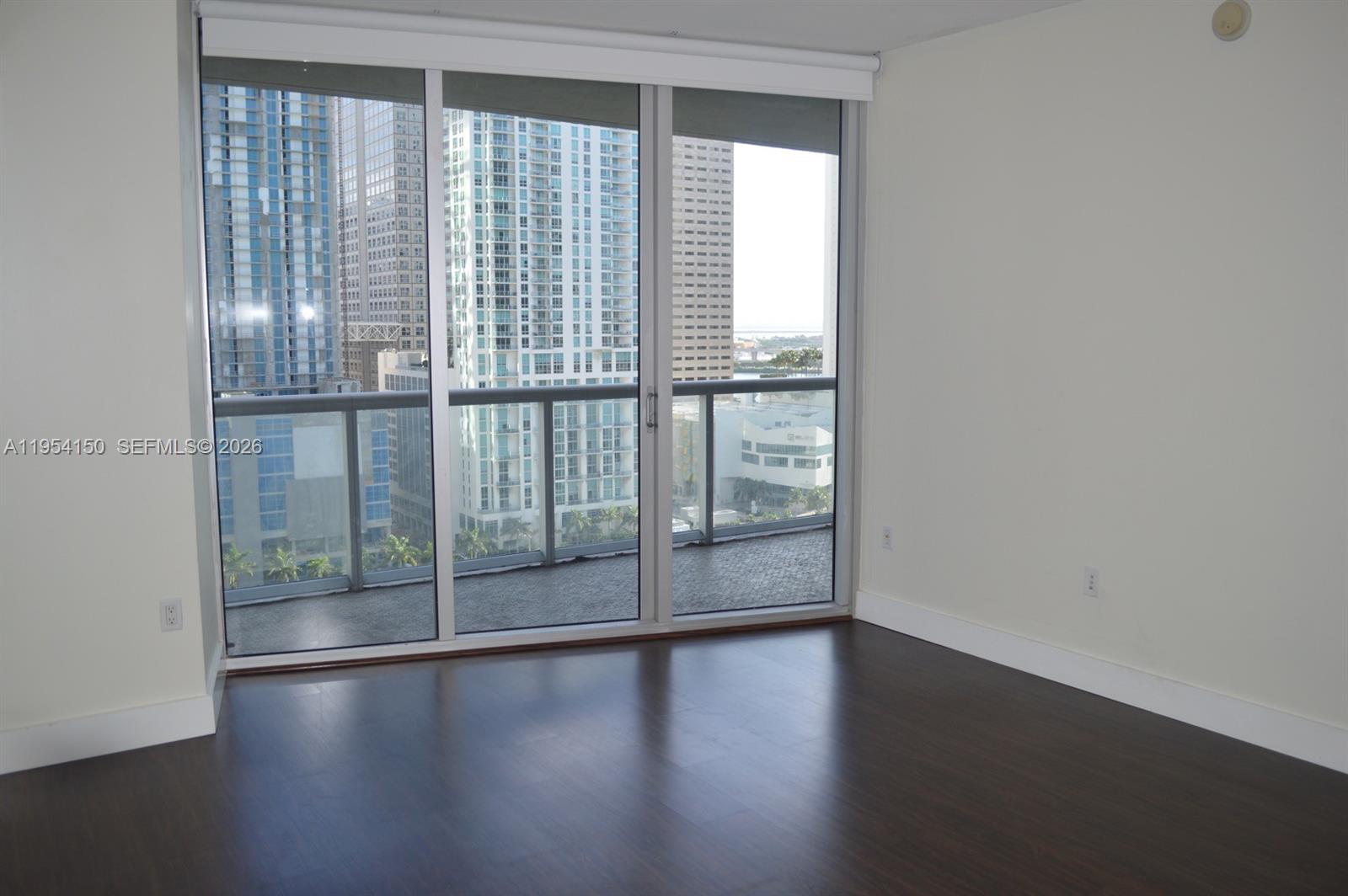 475 Brickell Ave #1814, Miami FL 33131