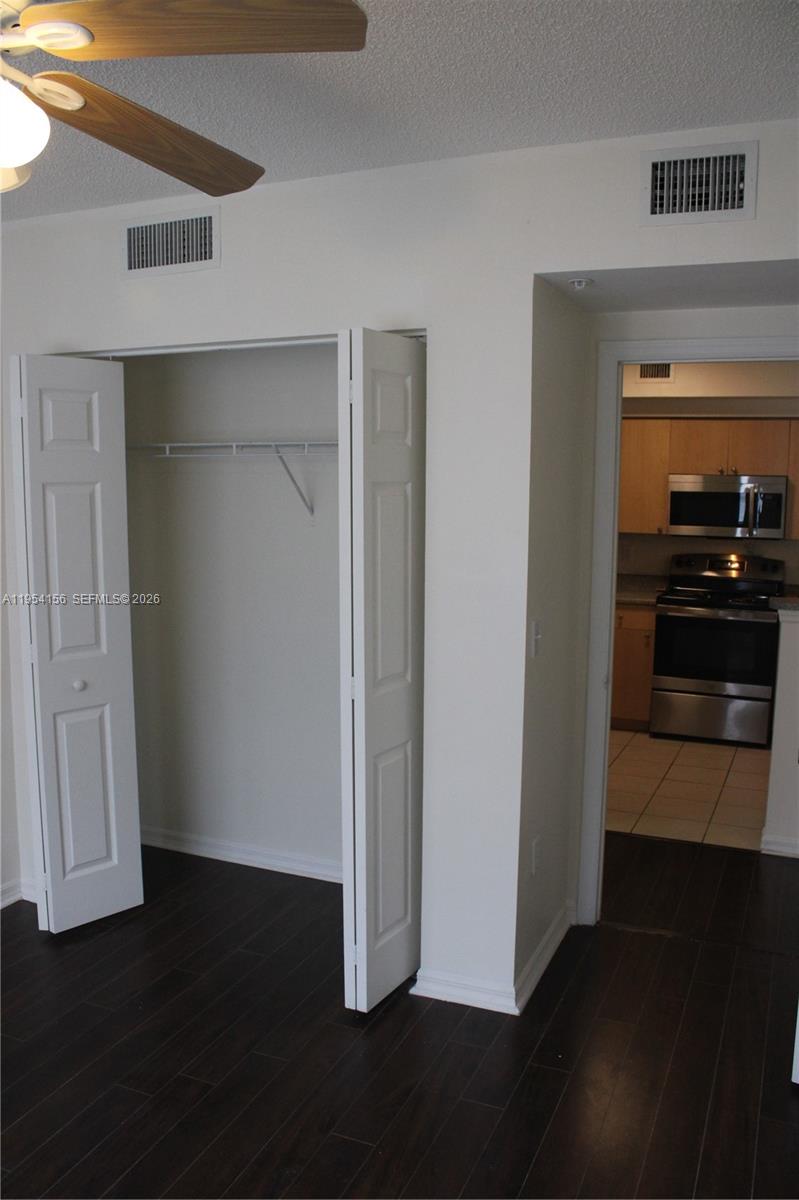 2400 E Preserve Way #304, Miramar FL 33025