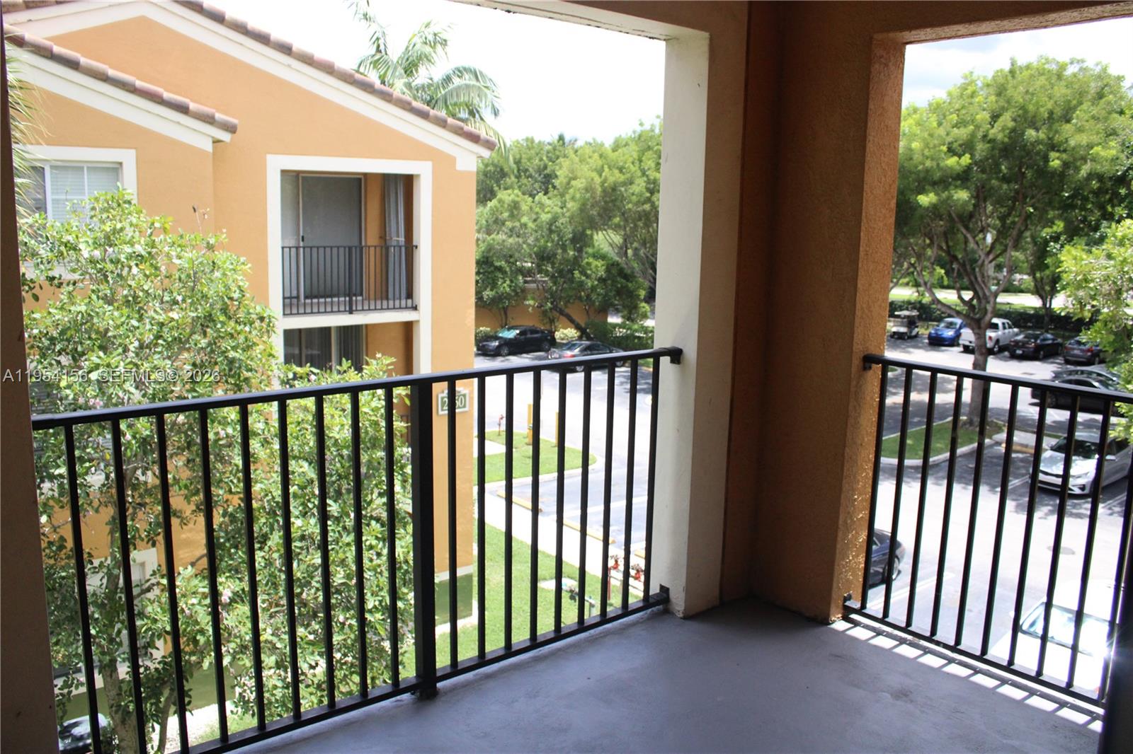 2400 E Preserve Way #304, Miramar FL 33025