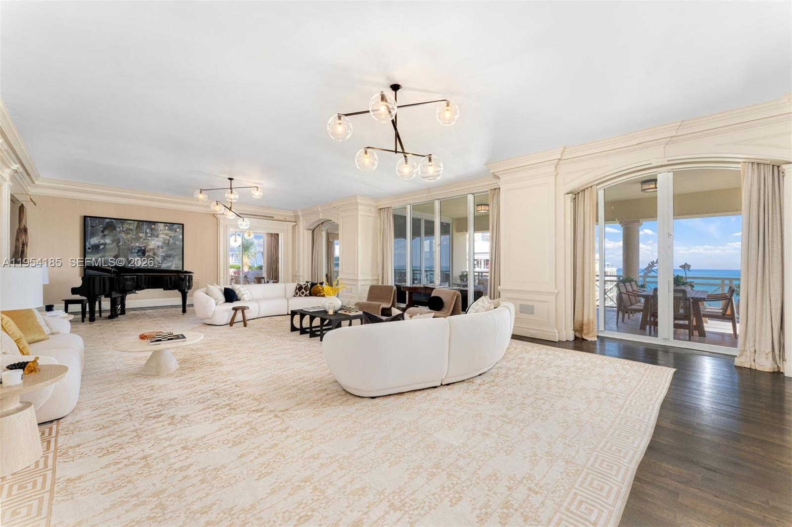 445 Grand Bay Drive #PH-1A, Key Biscayne FL 33149