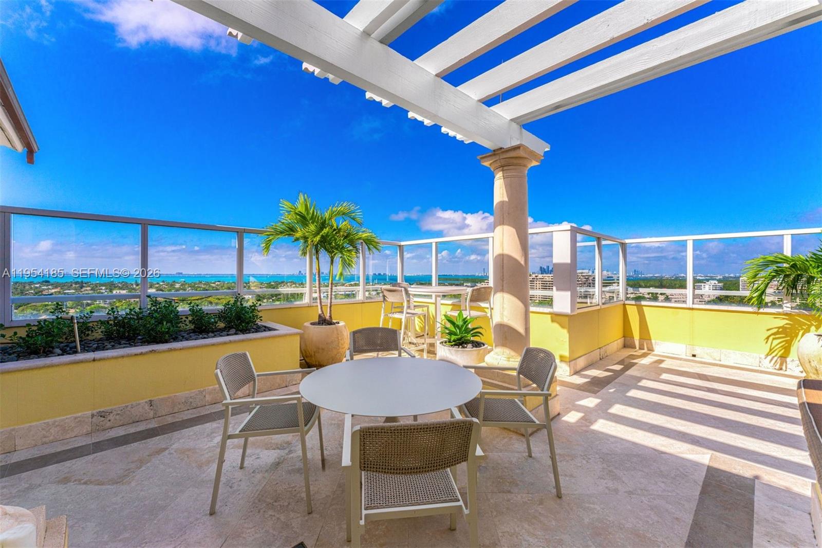 445 Grand Bay Drive #PH-1A, Key Biscayne FL 33149