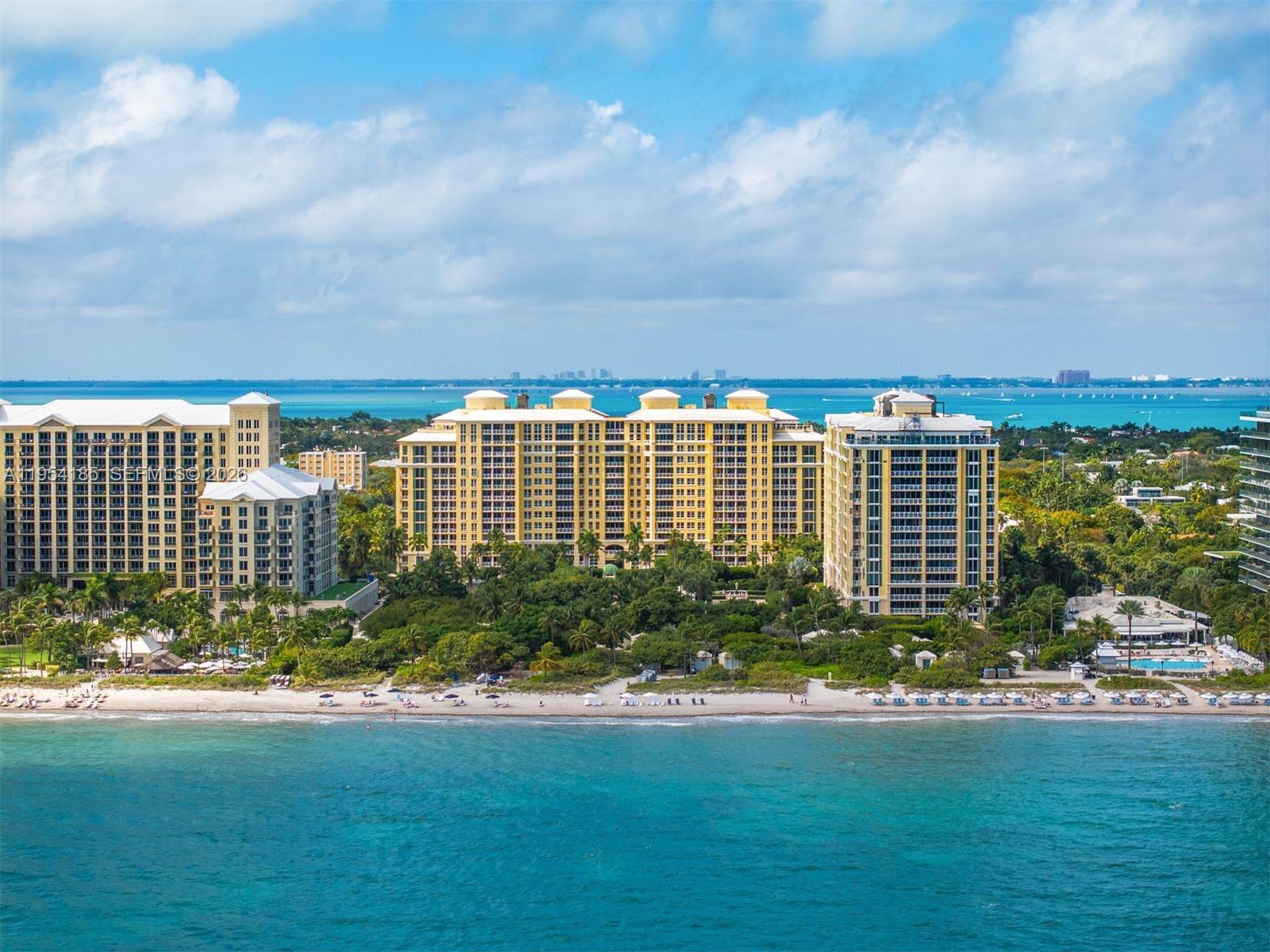 445 Grand Bay Drive #PH-1A, Key Biscayne FL 33149