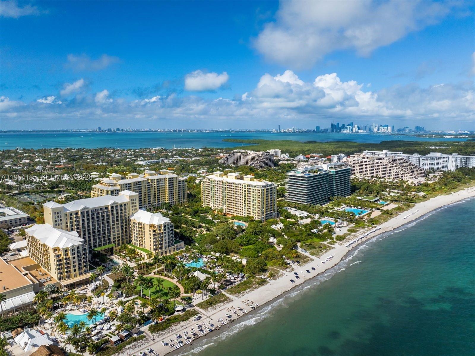 445 Grand Bay Drive #PH-1A, Key Biscayne FL 33149