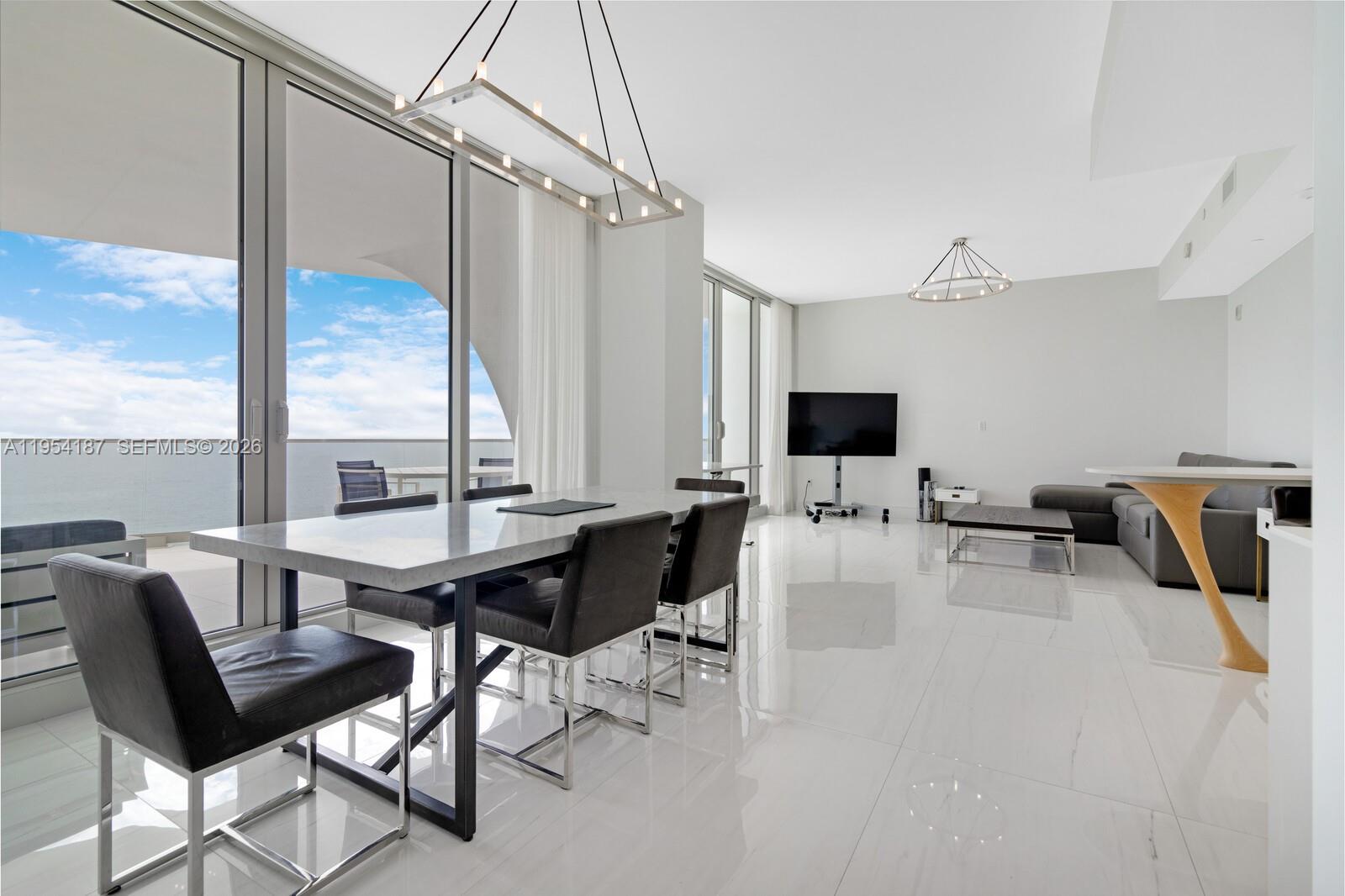16901 Collins Ave #1402, Sunny Isles Beach FL 33160