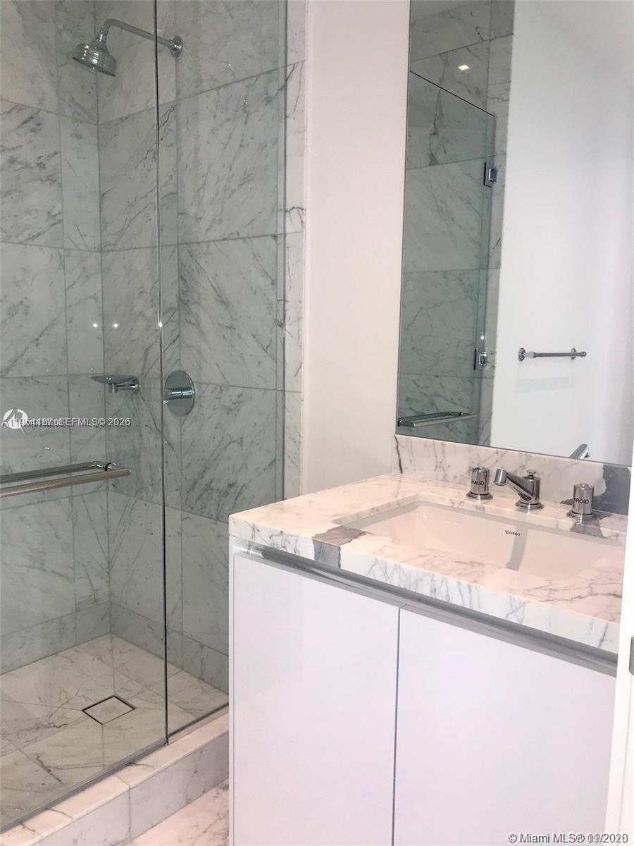 16901 Collins Ave #1402, Sunny Isles Beach FL 33160