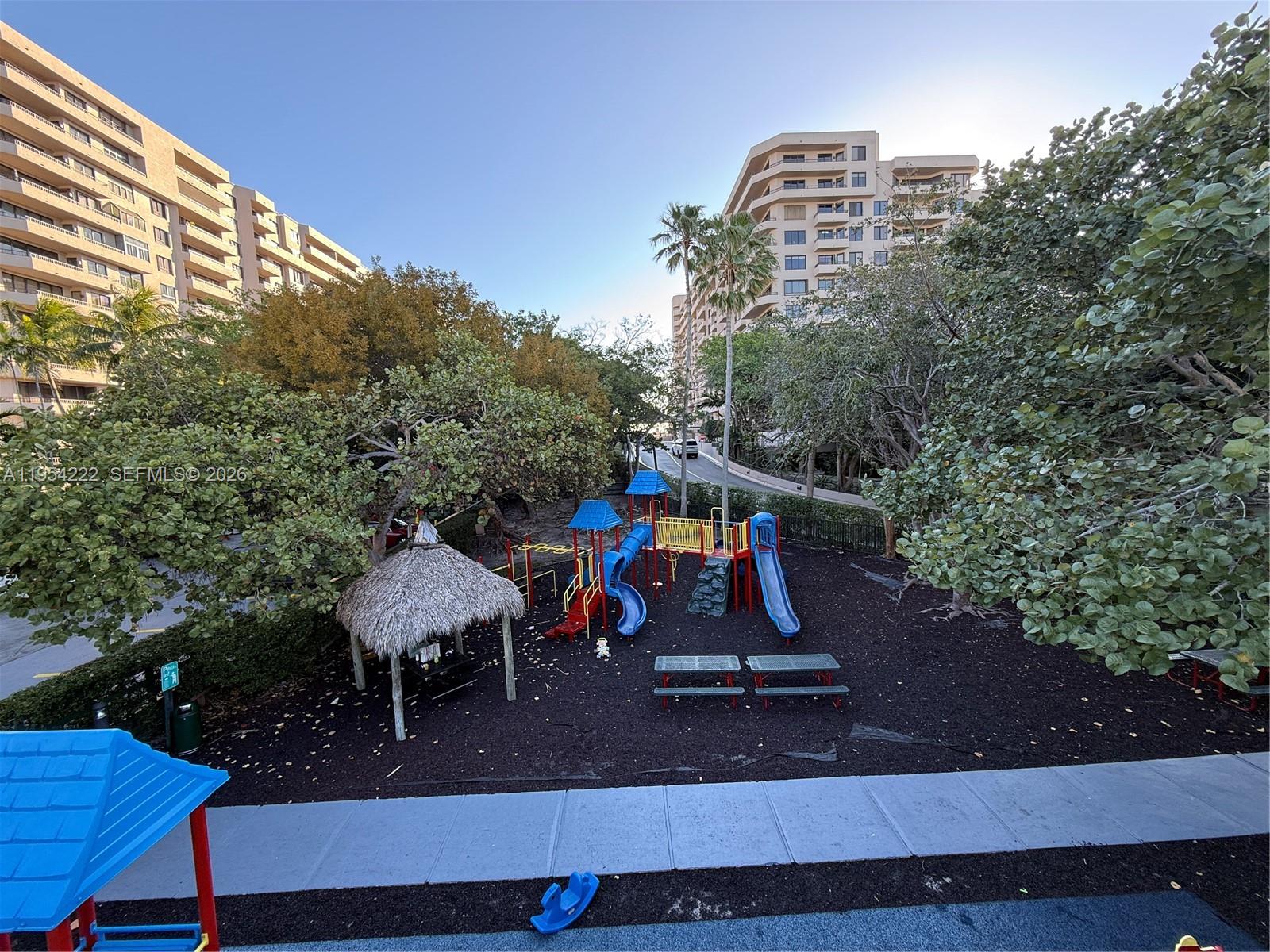 201 Crandon Blvd #928, Key Biscayne FL 33149