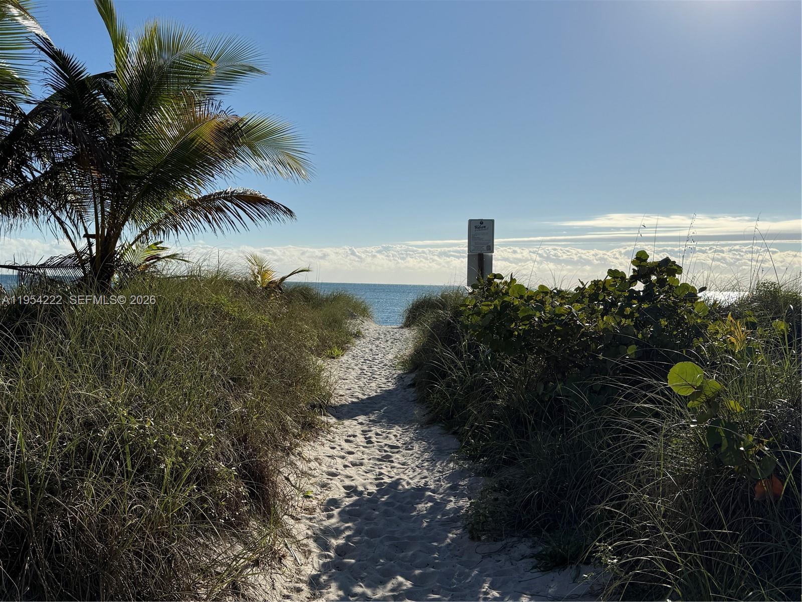201 Crandon Blvd #928, Key Biscayne FL 33149
