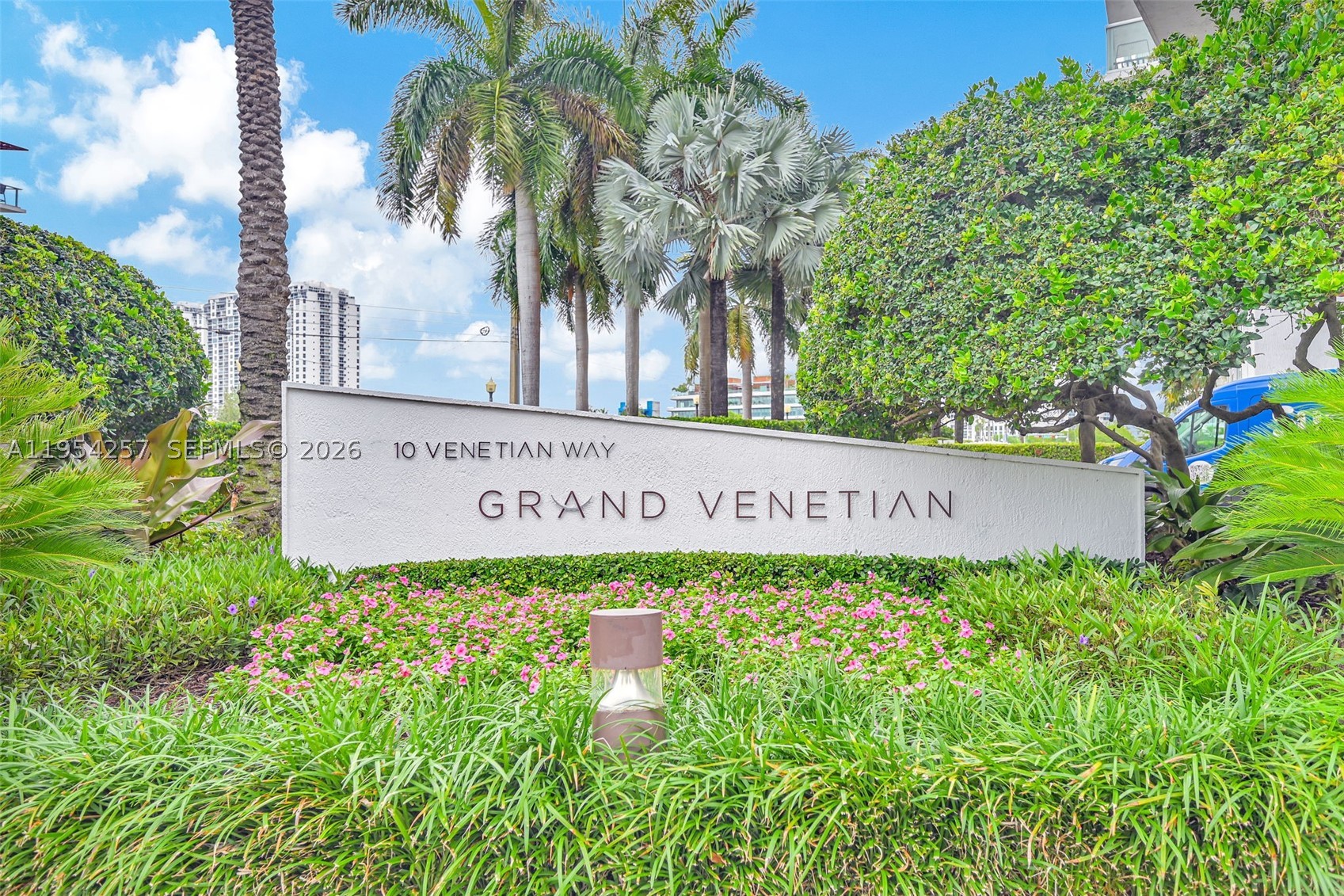 10 VENETIAN WAY #404, Miami Beach FL 33139