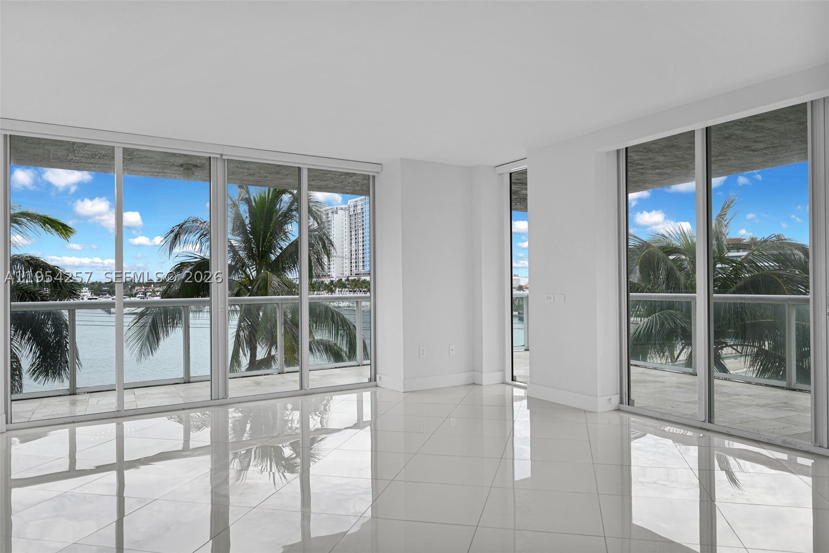 10 VENETIAN WAY #404, Miami Beach FL 33139
