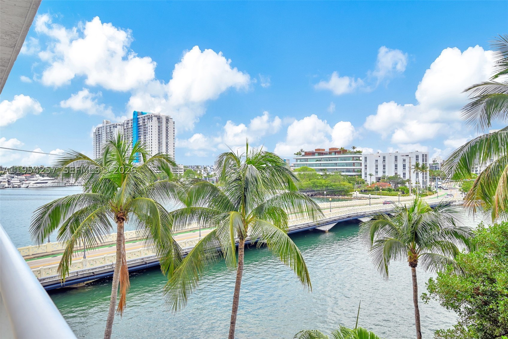10 VENETIAN WAY #404, Miami Beach FL 33139
