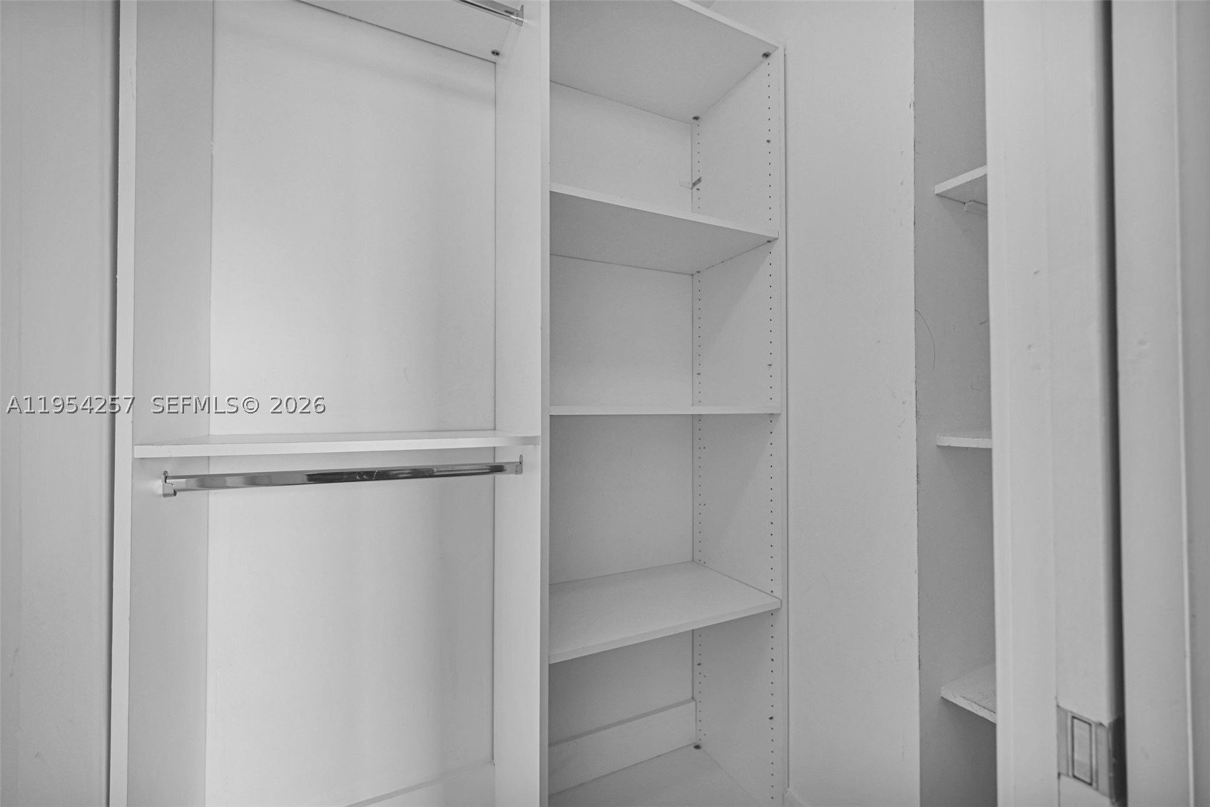 10 VENETIAN WAY #404, Miami Beach FL 33139