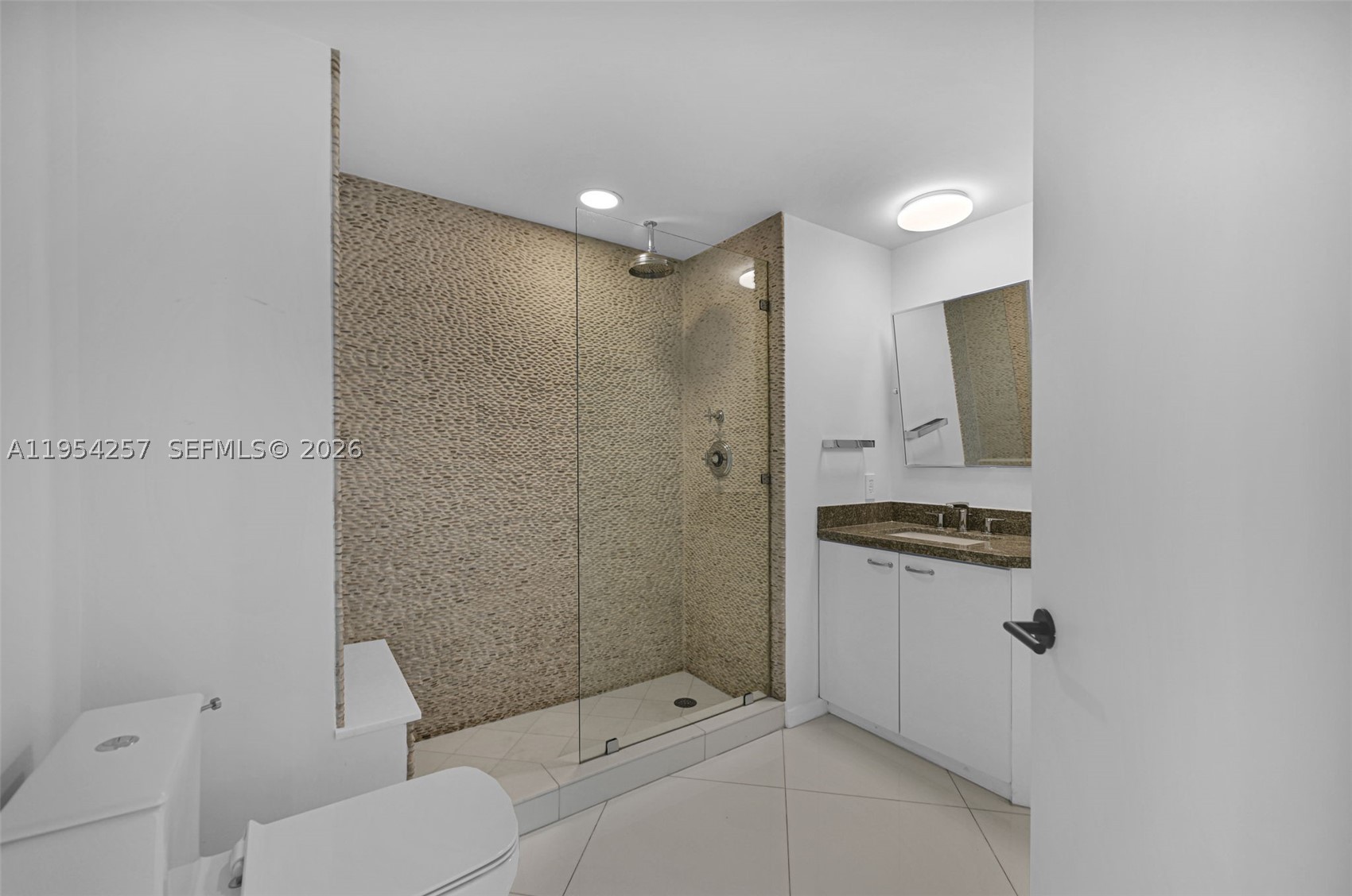 10 VENETIAN WAY #404, Miami Beach FL 33139