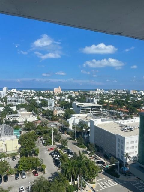 1000 West Ave #PH32, Miami Beach FL 33139
