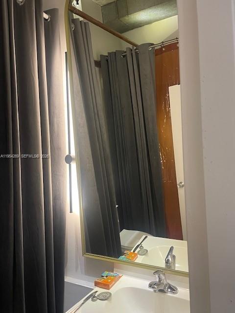 1000 West Ave #PH32, Miami Beach FL 33139