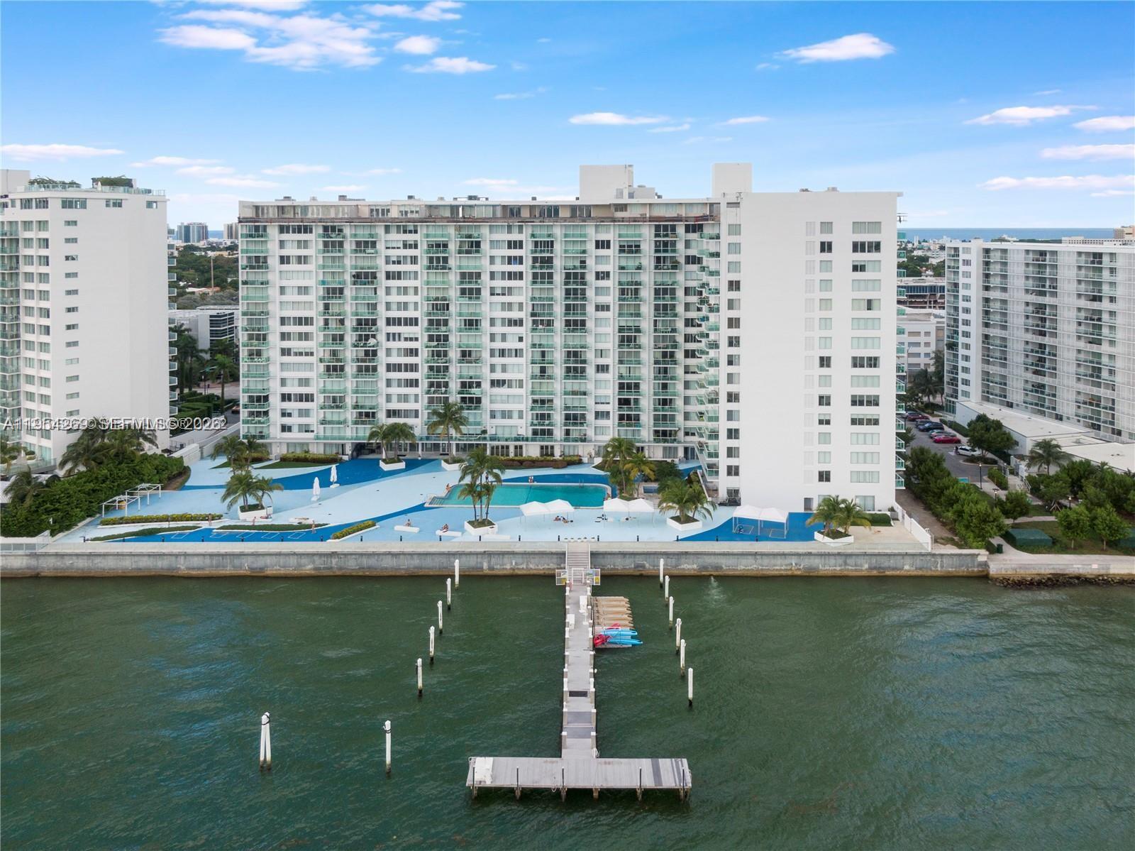 1000 West Ave #PH32, Miami Beach FL 33139