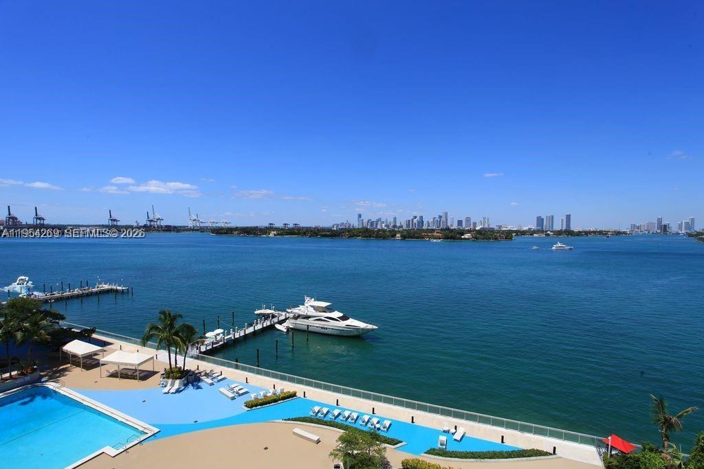 1000 West Ave #PH32, Miami Beach FL 33139
