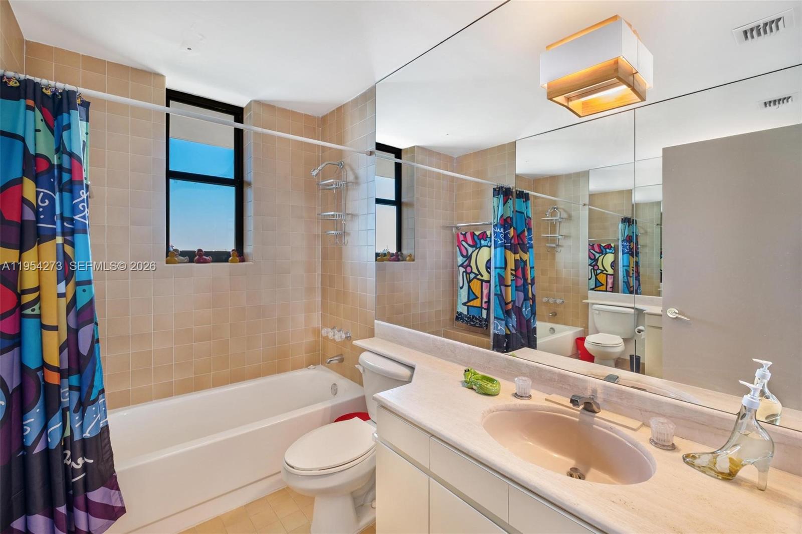 1000 Venetian Way #1501, Miami FL 33139
