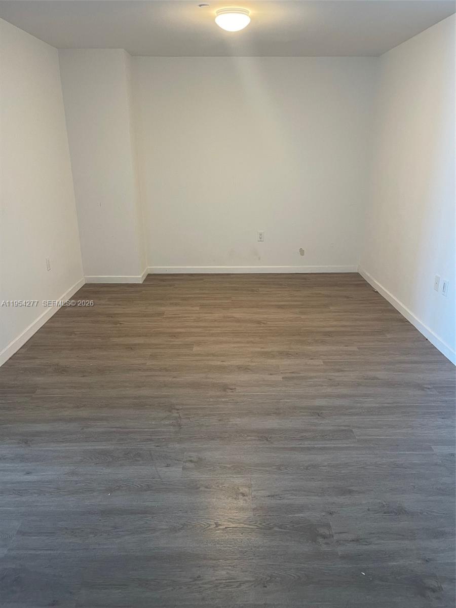 50 Biscayne Blvd #5207, Miami FL 33132