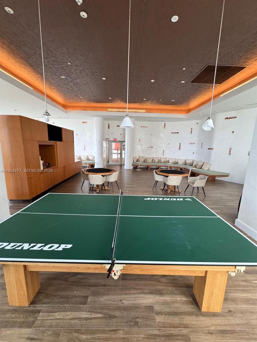 50 Biscayne Blvd #5207, Miami FL 33132