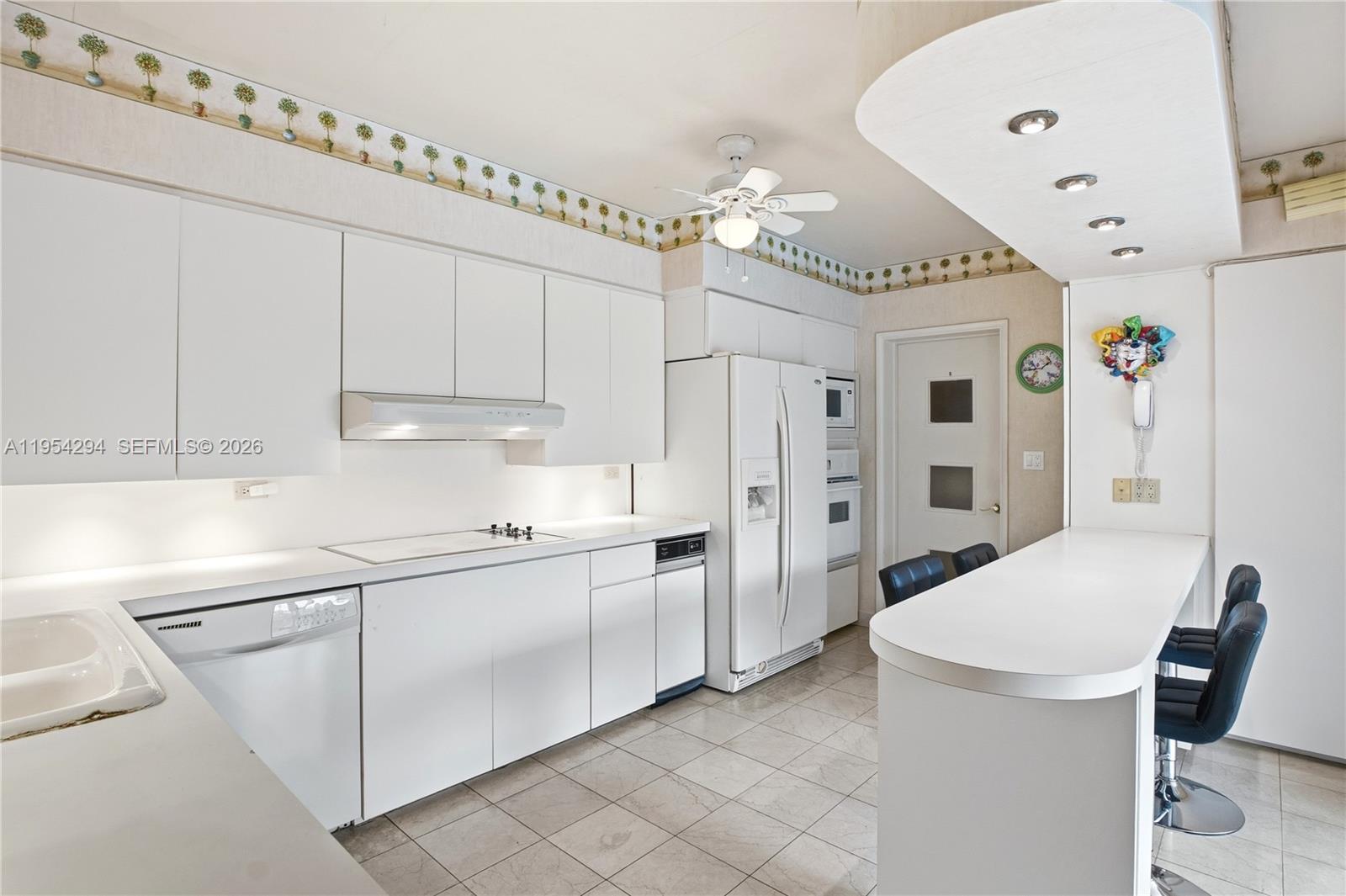 11505 N Bayshore Dr, North Miami FL 33181