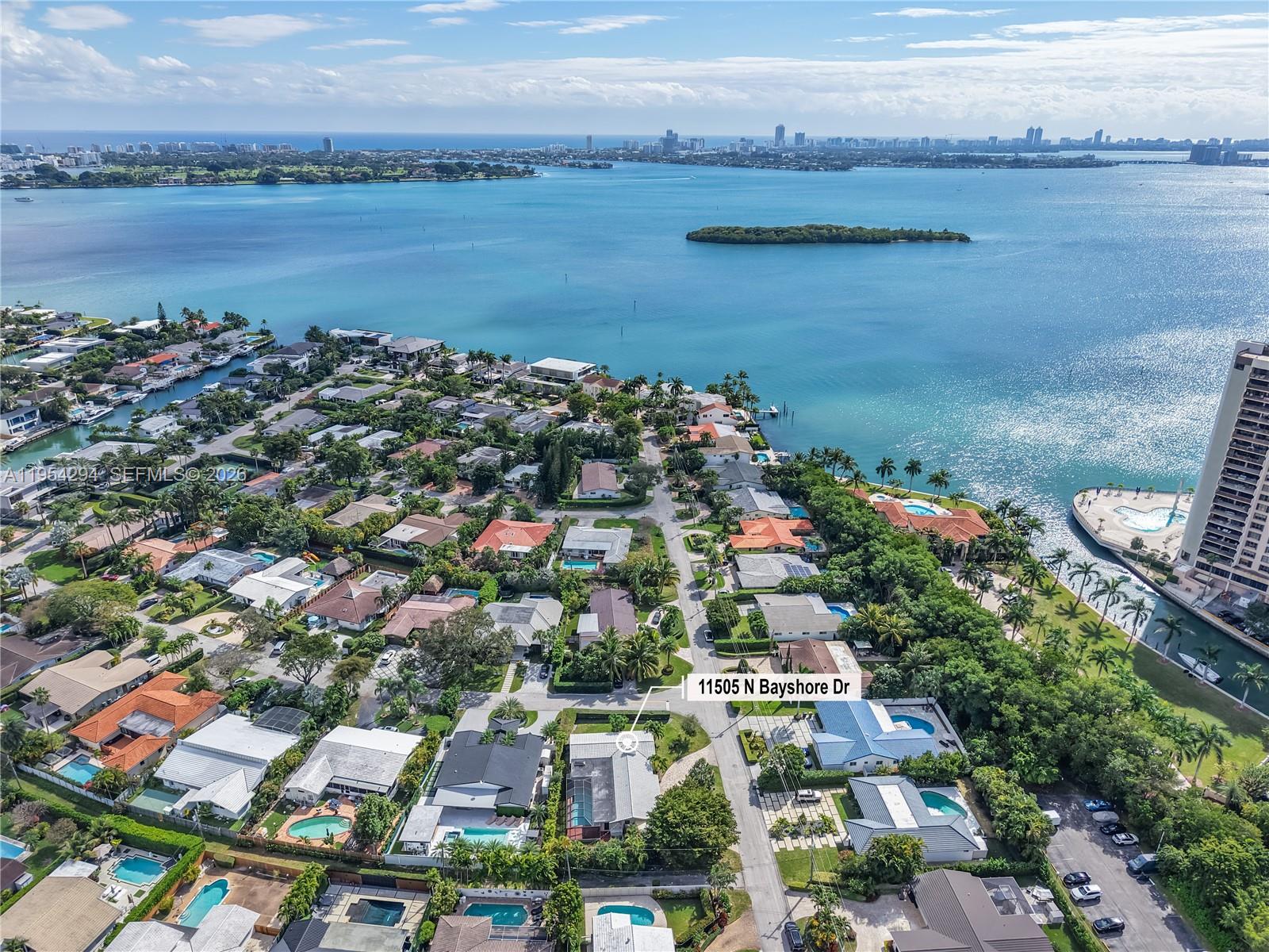 11505 N Bayshore Dr, North Miami FL 33181