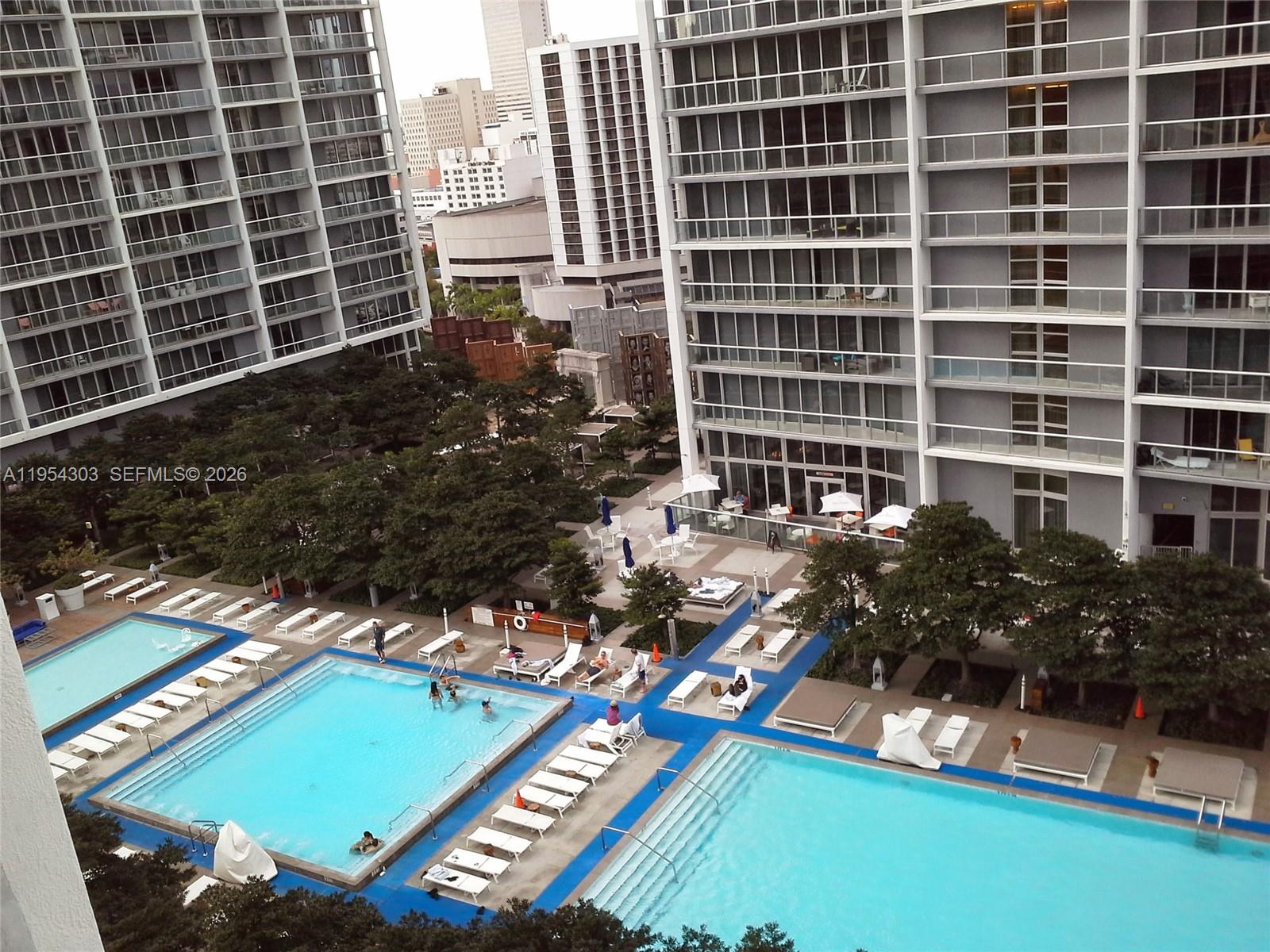 495 Brickell Ave #2208, Miami FL 33131