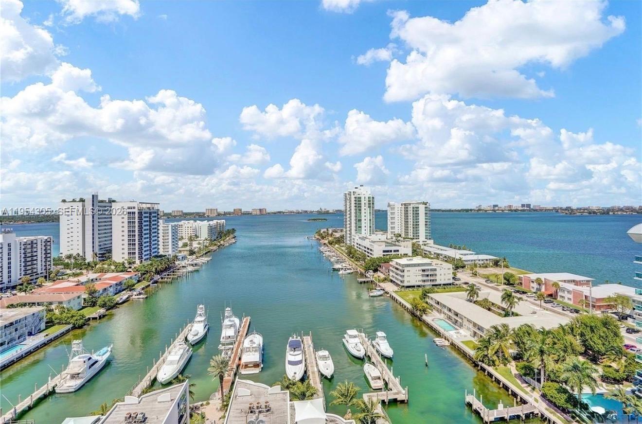 7900 Harbor Island Dr #PH2, North Bay Village FL 33141