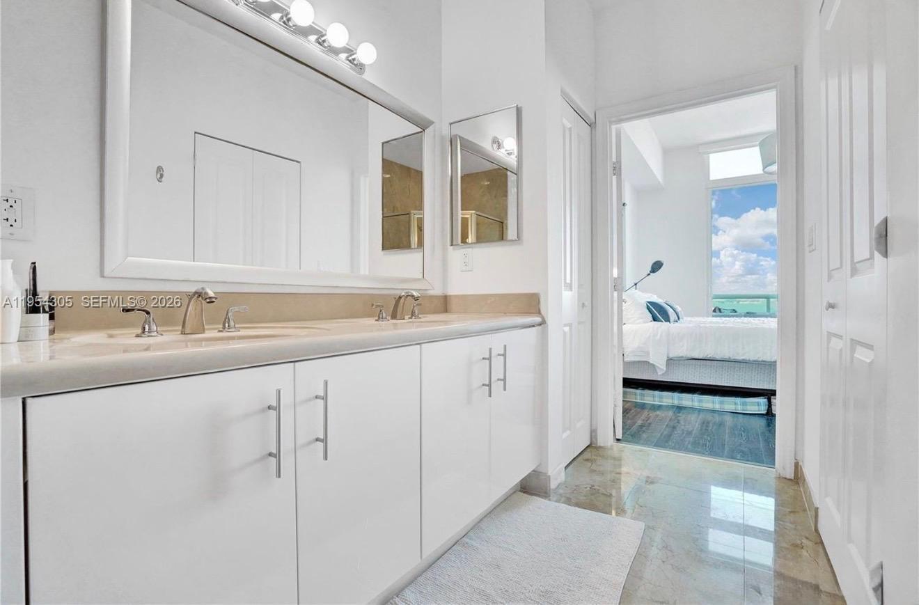 7900 Harbor Island Dr #PH2, North Bay Village FL 33141