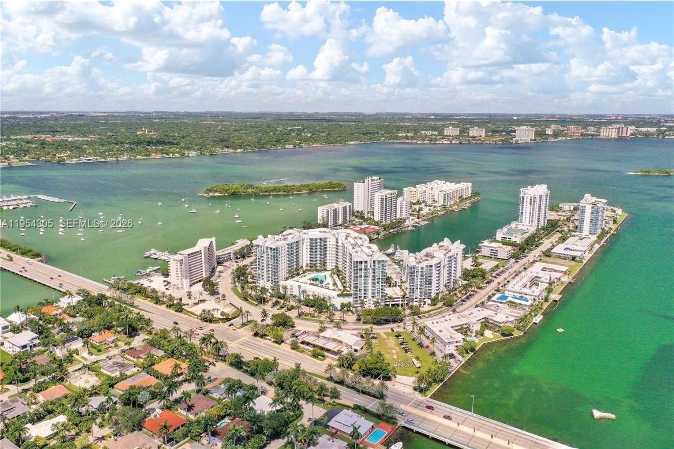 7900 Harbor Island Dr #PH2, North Bay Village FL 33141