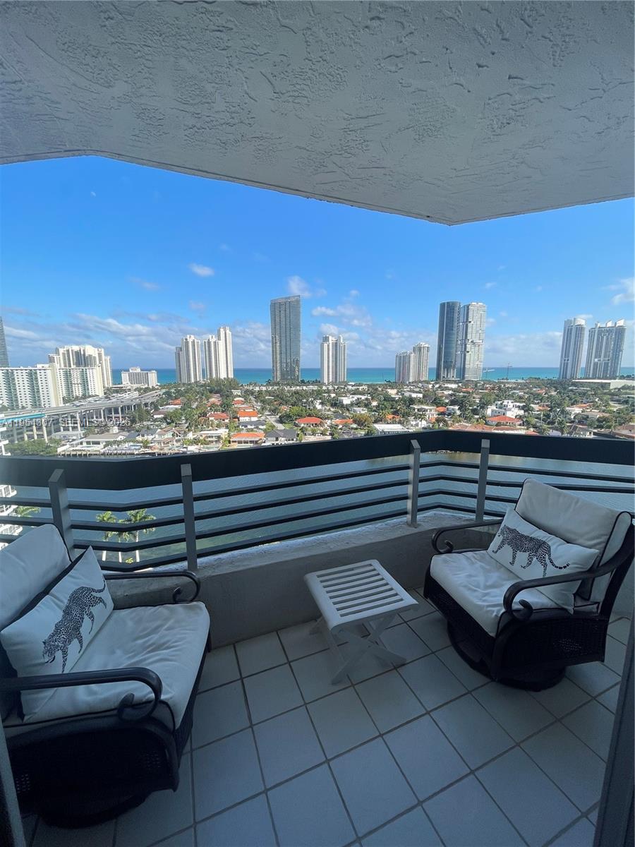 19101 NE 36th Ct #1910, Aventura FL 33180