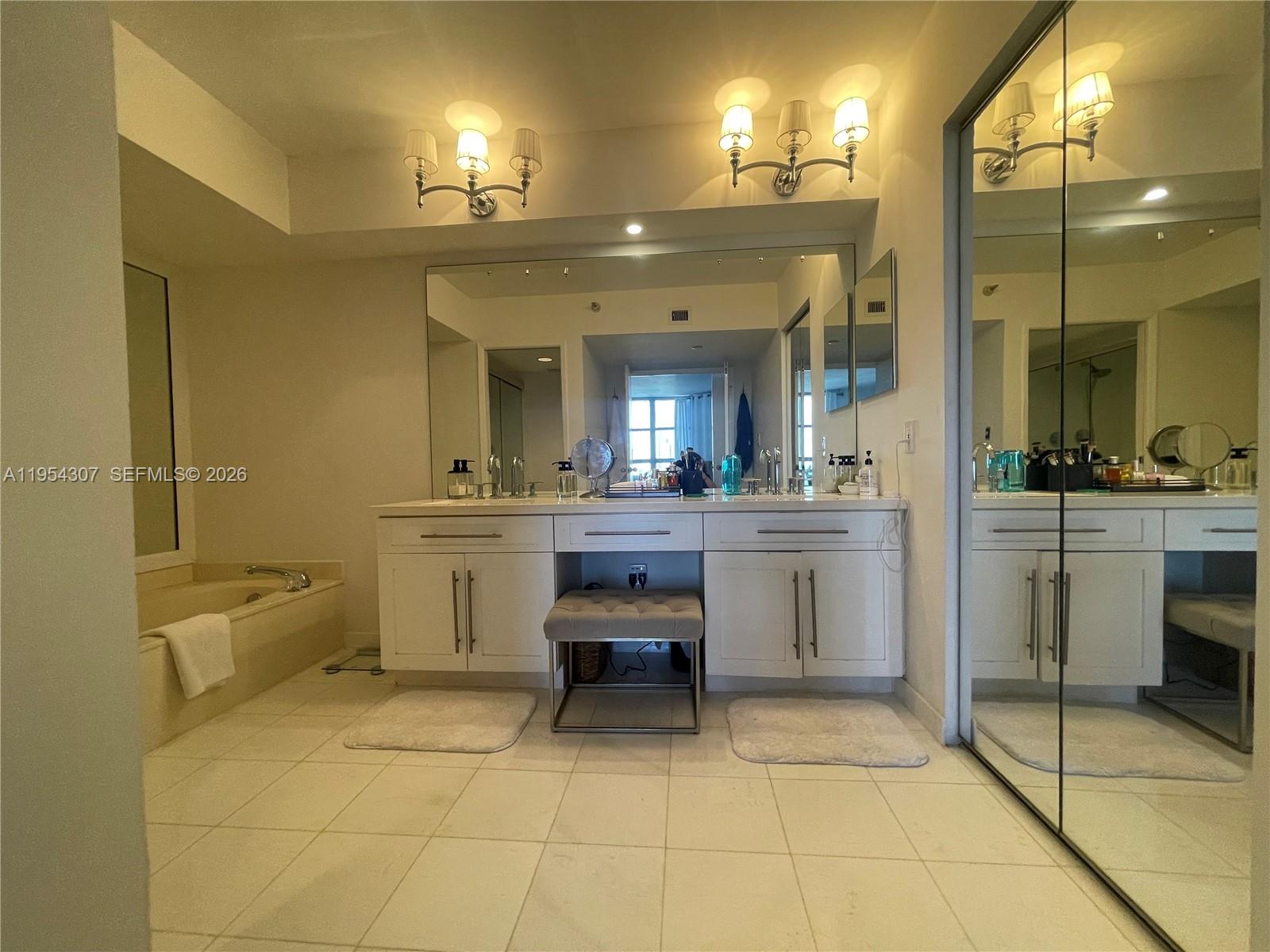19101 NE 36th Ct #1910, Aventura FL 33180