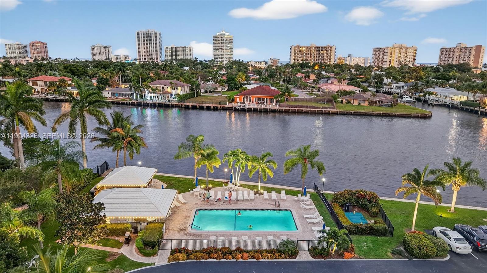 6471 Bay Club Dr #3, Fort Lauderdale FL 33308